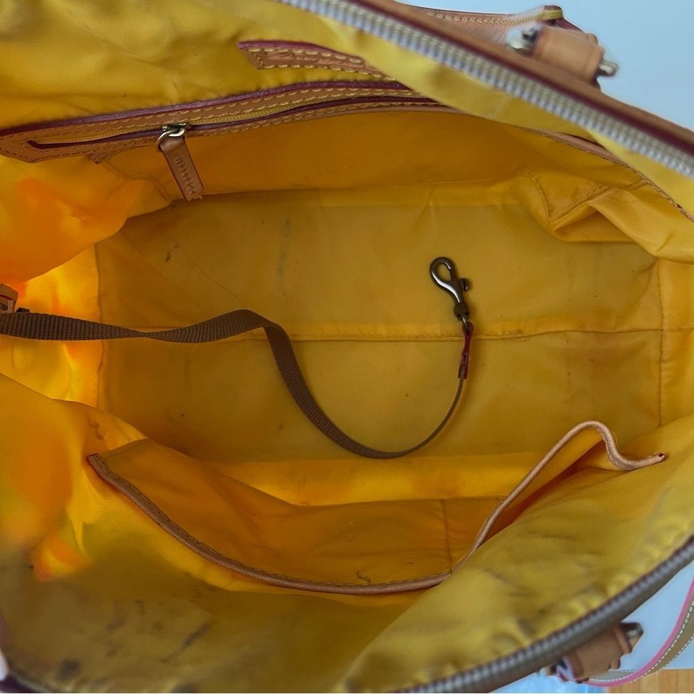 DOONEY & BOURKE  Vintage RARE Floral Sachel bag - Picture 9 of 14